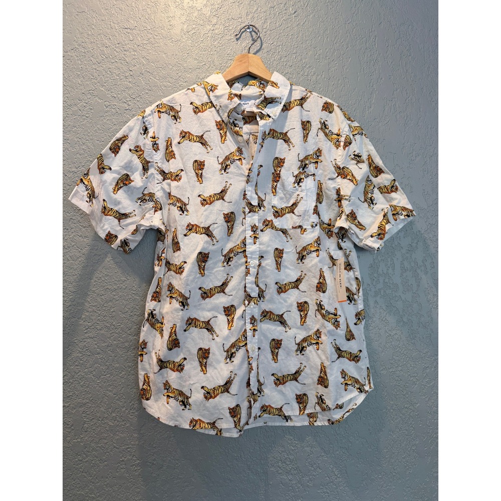 Old Navy Mens Slim Fit Built-In Flex Tiger Print Short Sleeve Shirt White Large
